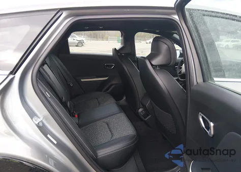 2025 Kia K4 Gt-Line z USA, uszkodzony, nr VIN 3KPFW4DE7SE152468